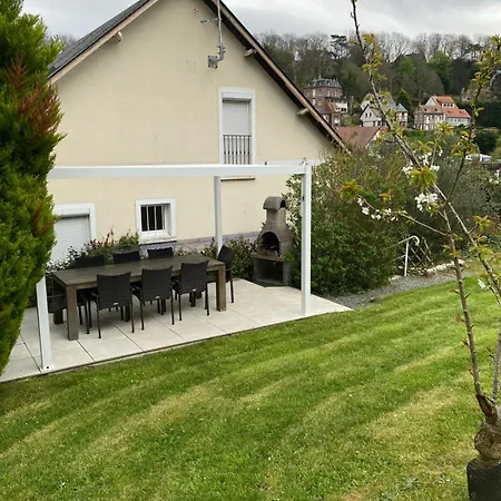 Le Clos Des Camélias * Veulettes-sur-Mer