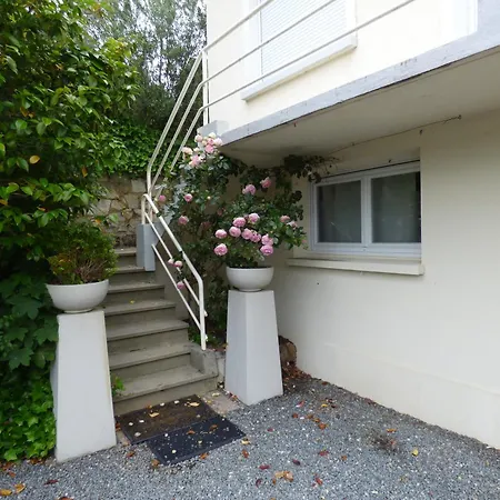 Le Clos Des Camelias Holiday home *