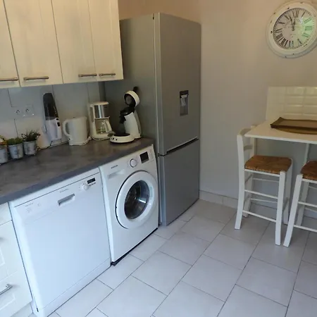 Le Clos Des Camelias Holiday home