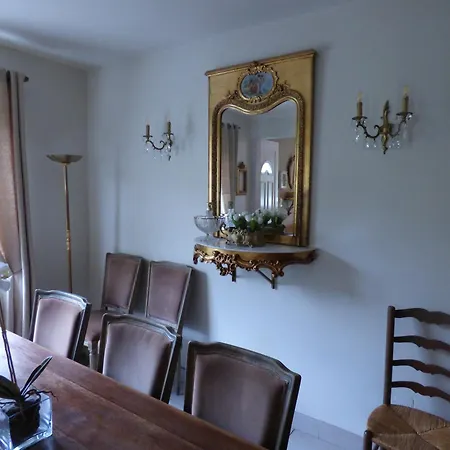 Le Clos Des Camelias Holiday home *