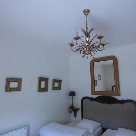 Tatil Evi Le Clos Des Camelias, 4 Chambres- 8 Personnes- 300m De La *