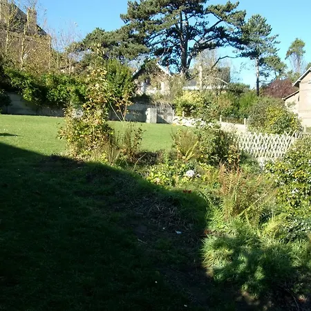 Le Clos Des Camélias Hébergement de vacances