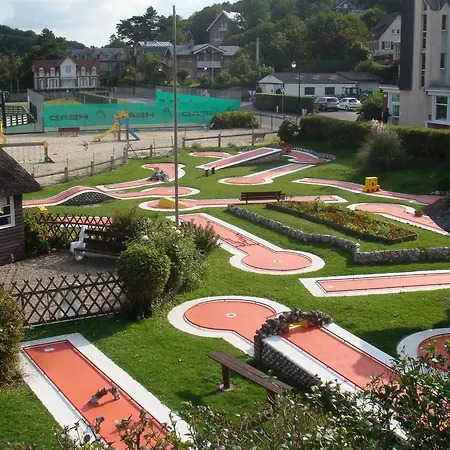 Le Clos Des Camelias *