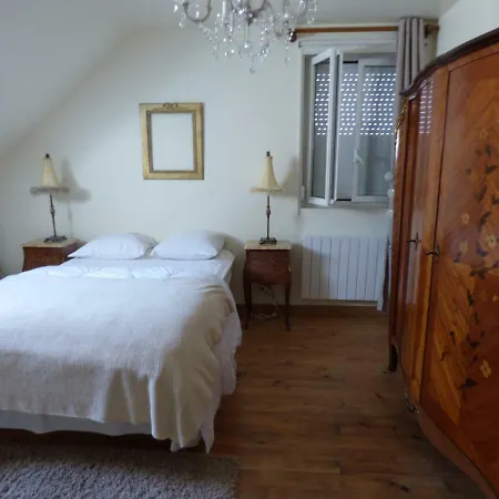 Tatil Evi Le Clos Des Camelias, 4 Chambres- 8 Personnes- 300m De La *