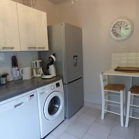 Holiday home Le Clos Des Camelias, 4 Chambres- 8 Personnes- 300m De La Veulettes-sur-Mer